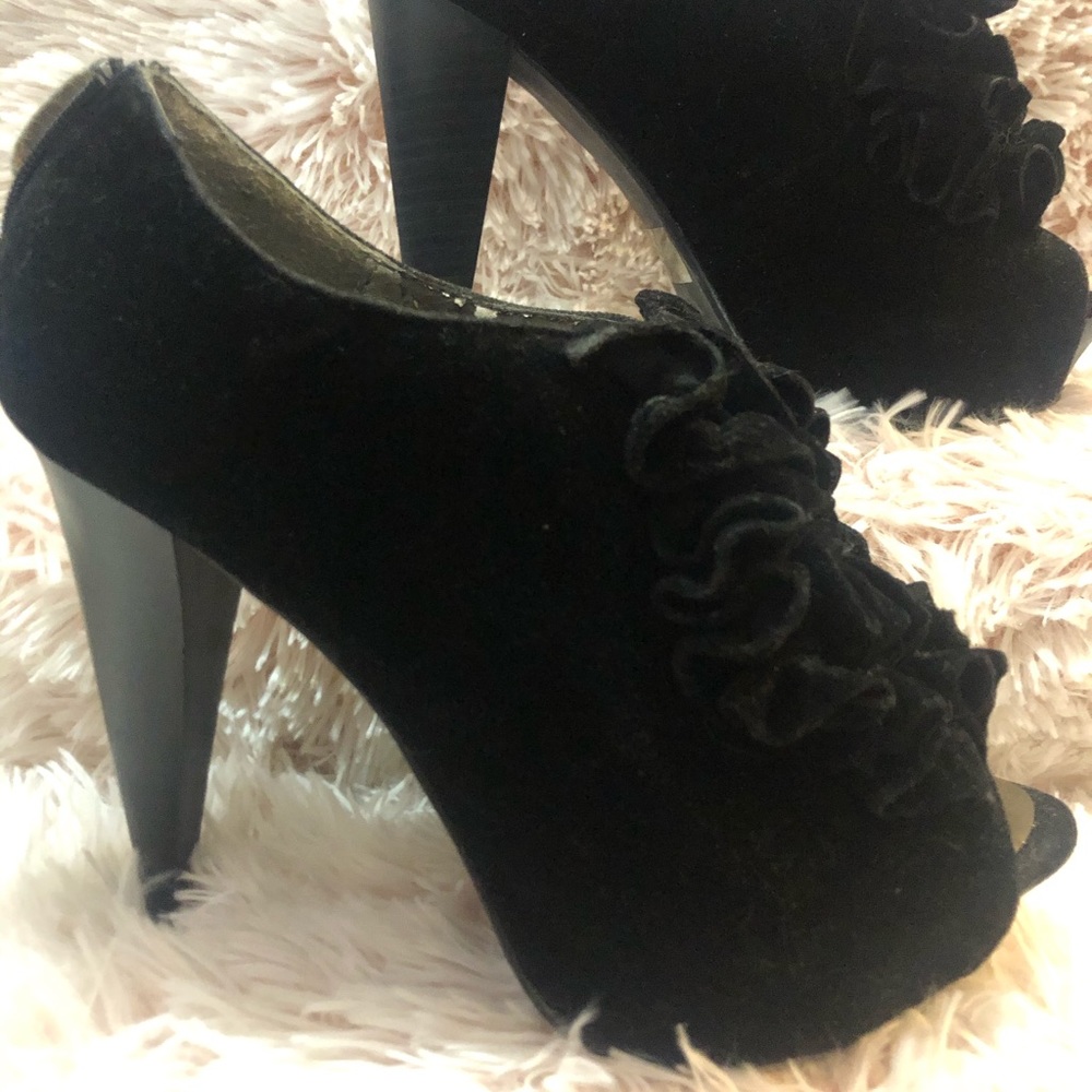 Qupid Velour Ruffled Platform Heels - Picture 2 of 6